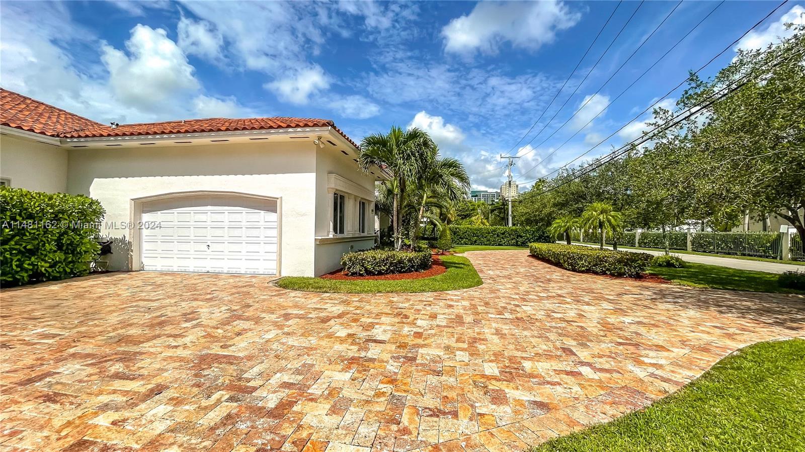 NORTH KENDALL - Residential