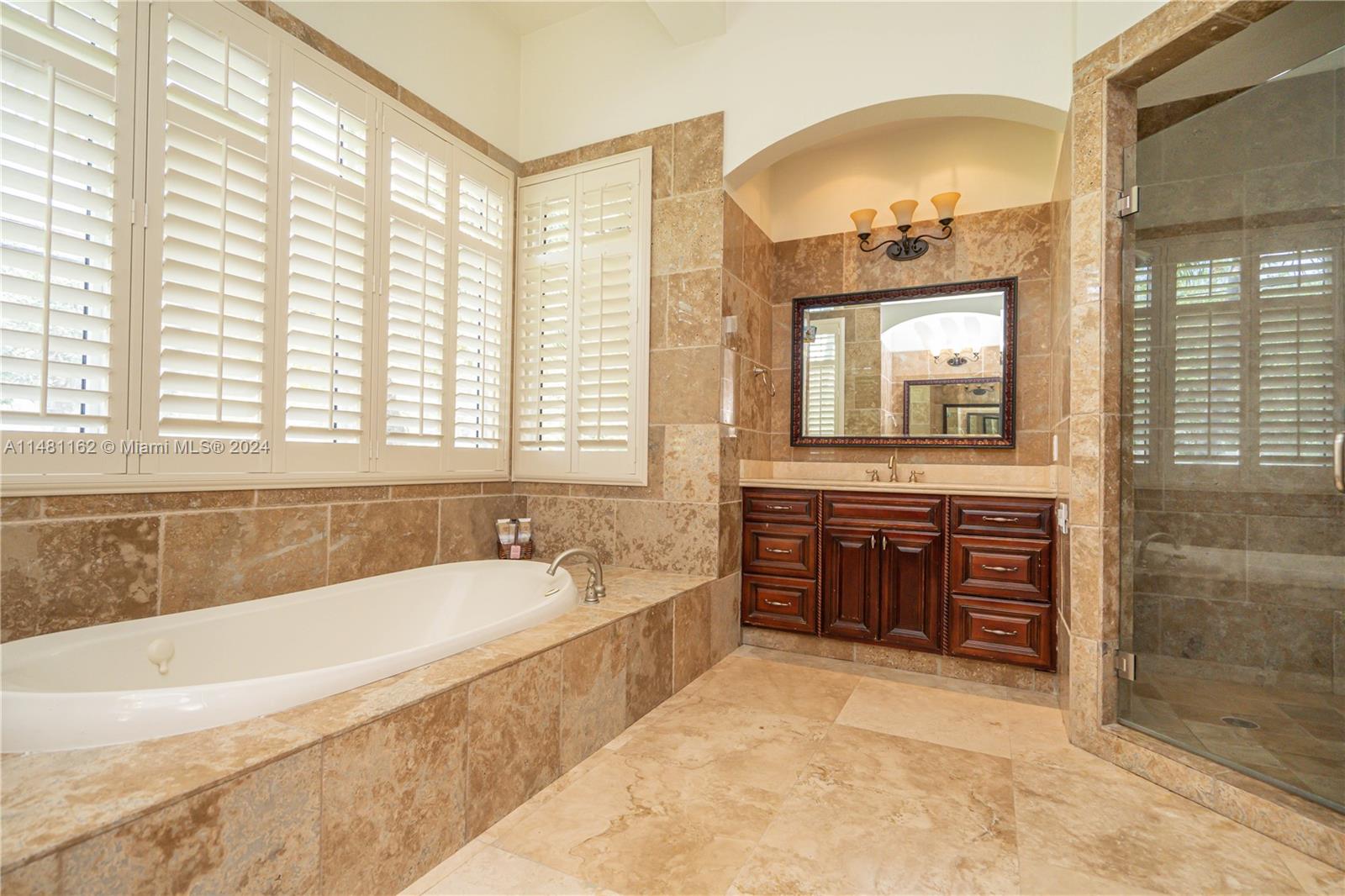 NORTH KENDALL - Residential