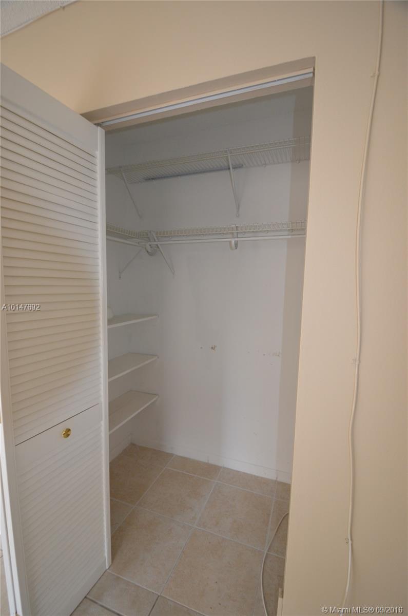 Crystal Condo - Residential Lease