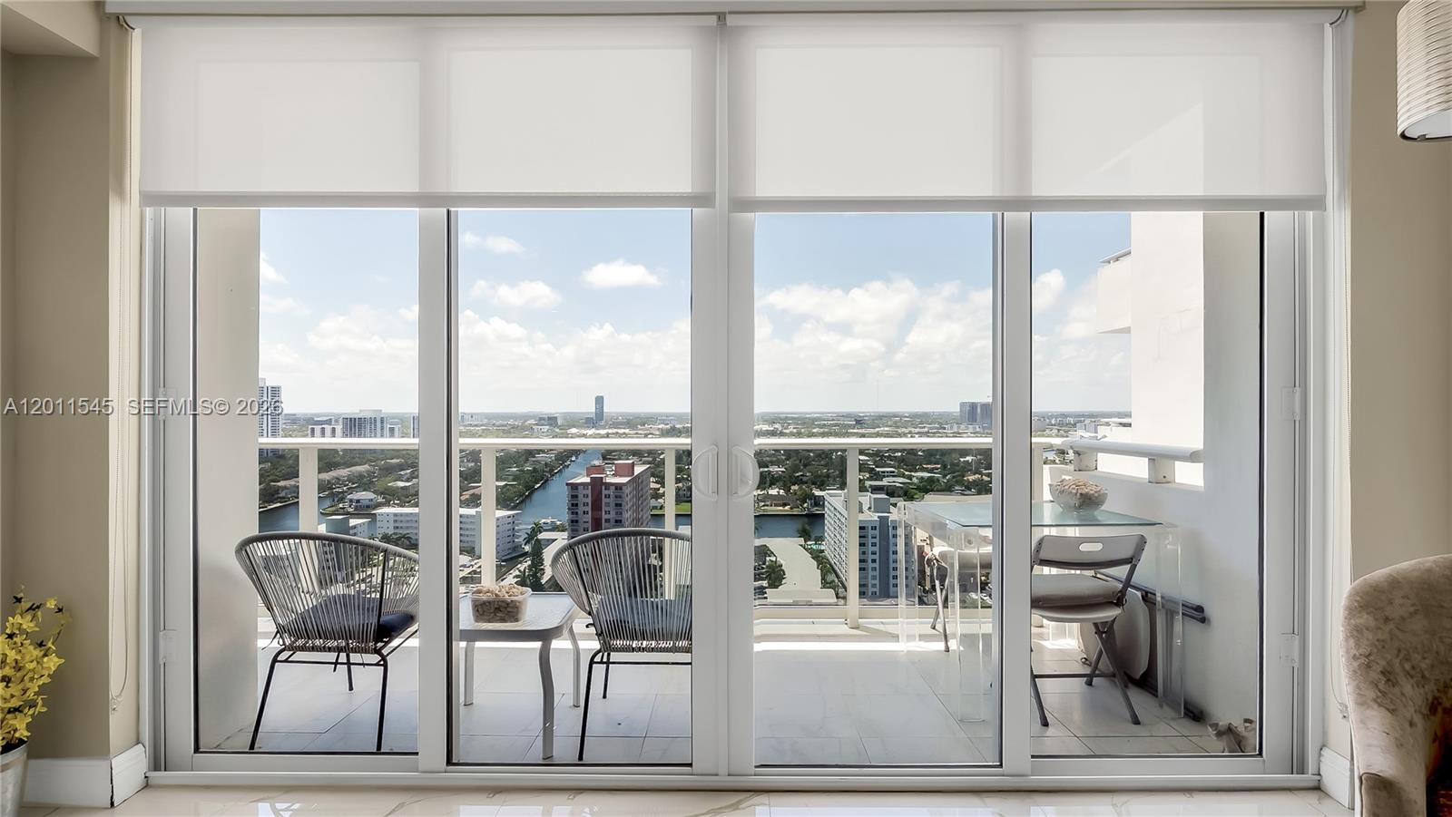 3140 S Ocean Dr (Avail Now- Nov 15, 2026) 2411