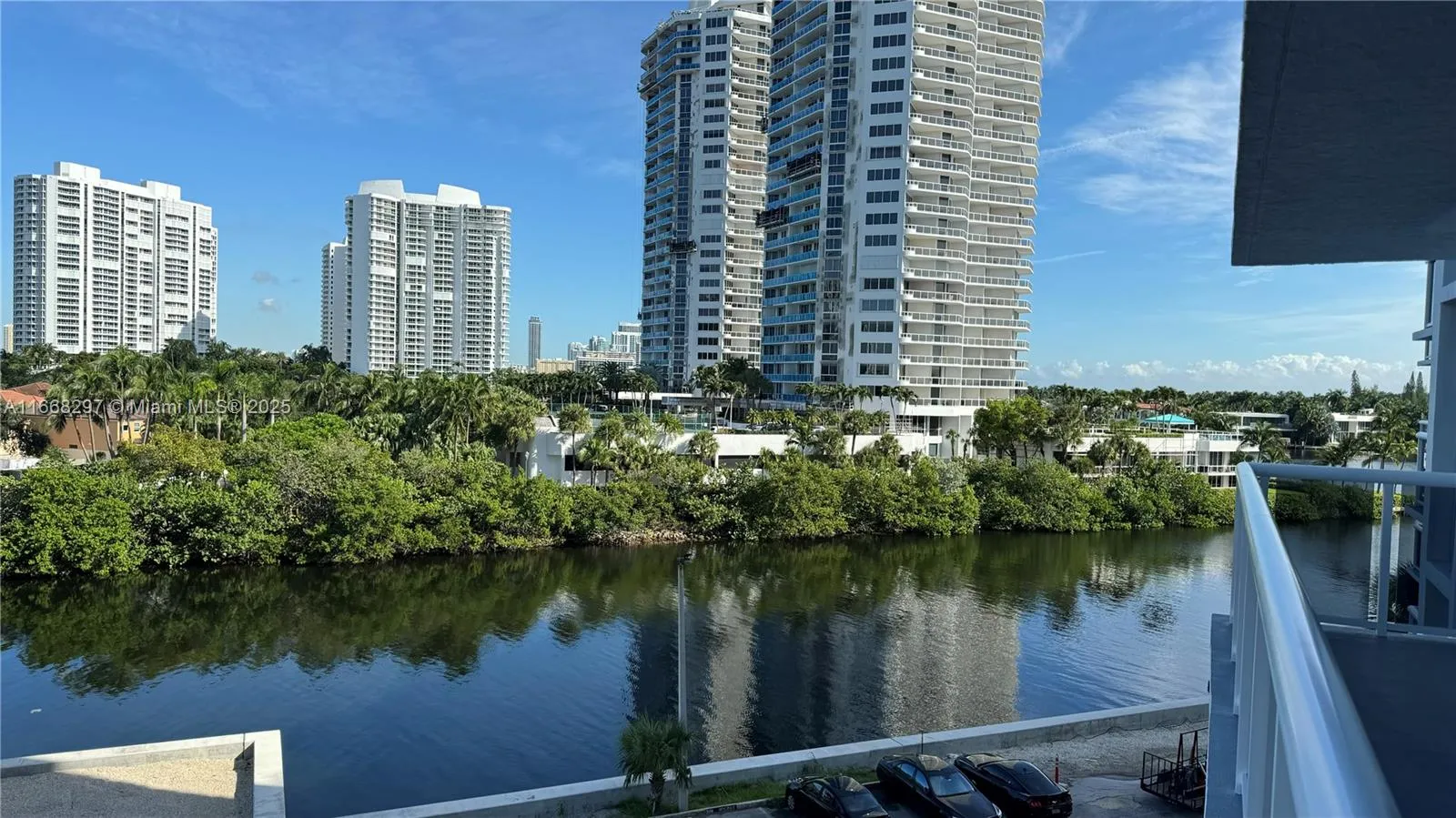 Aventura, Florida 33180, United States, 2 Bedrooms Bedrooms, ,2 BathroomsBathrooms,Residential,Active,41480