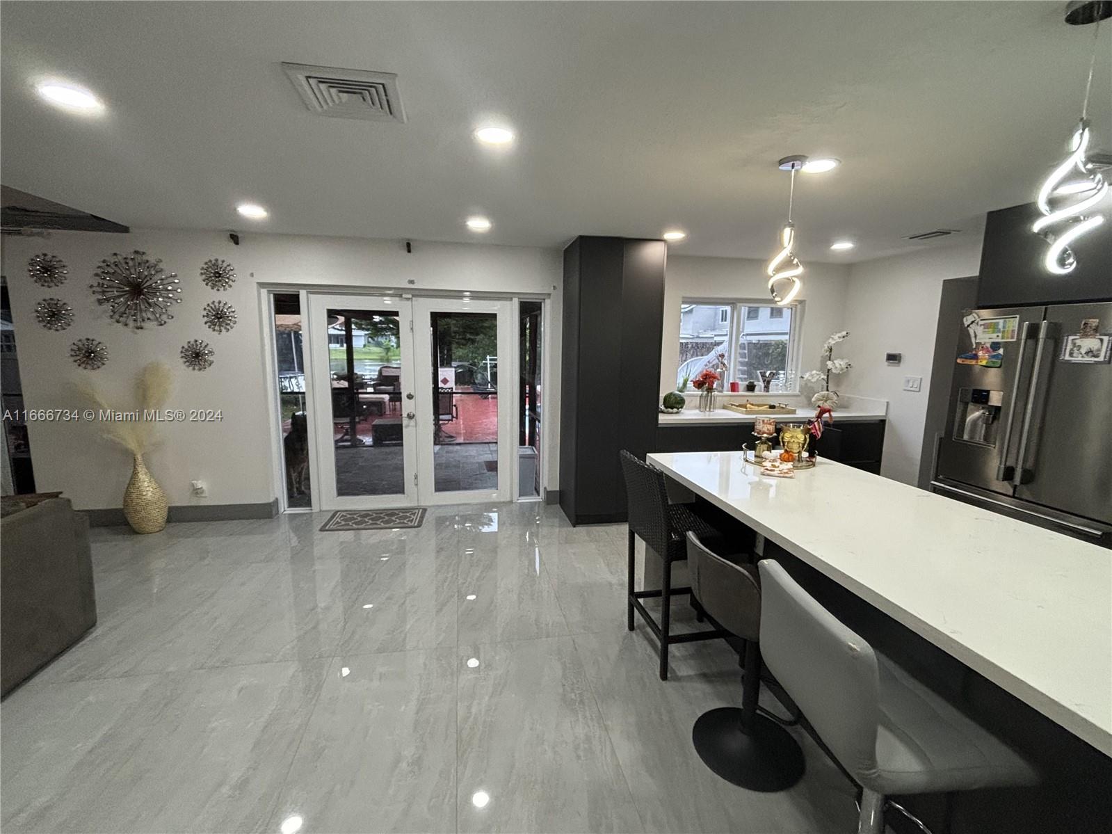 GUARDIAN ESTATES - Residential