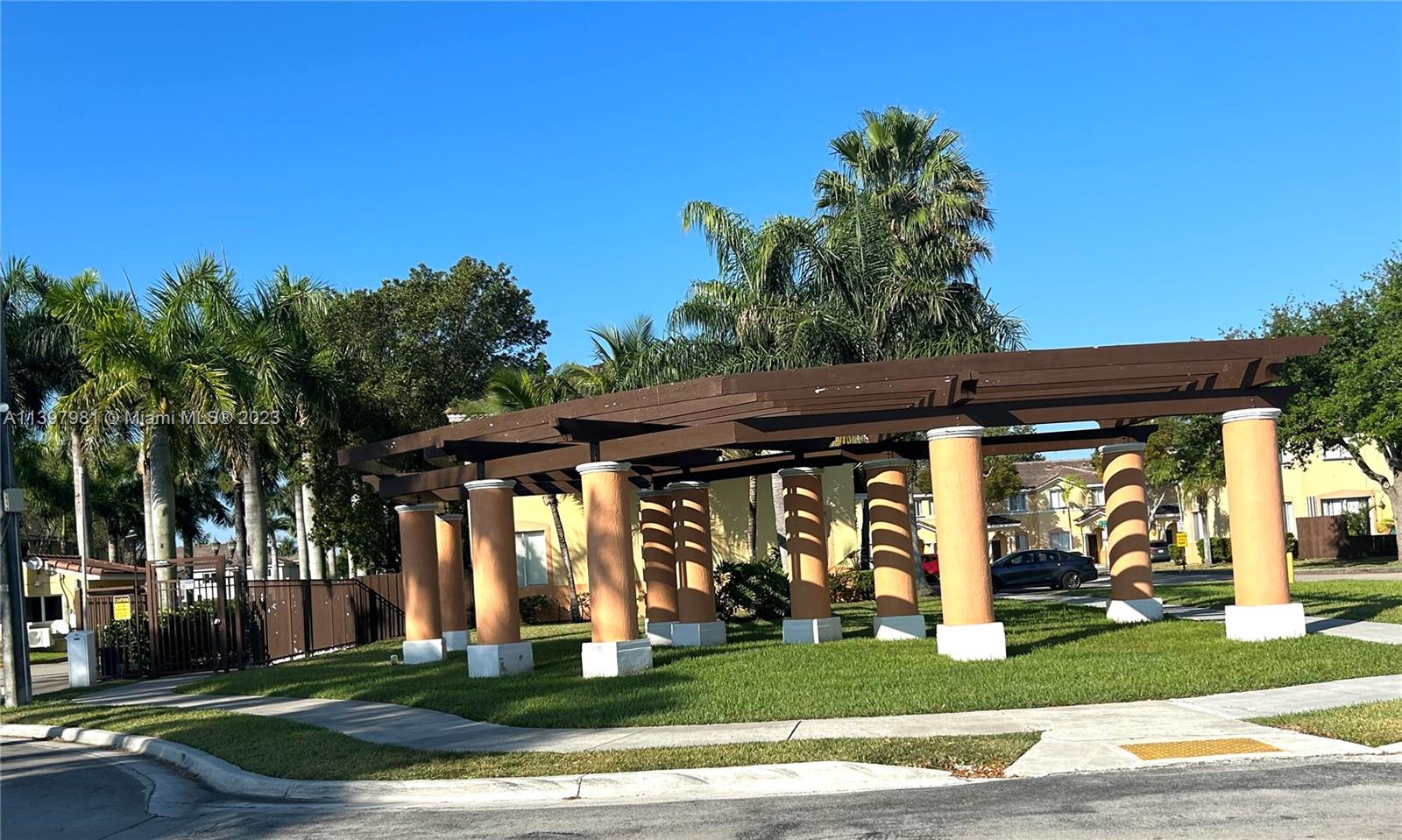 SHOMA CONDO AT KEYS COVE - Residential Lease