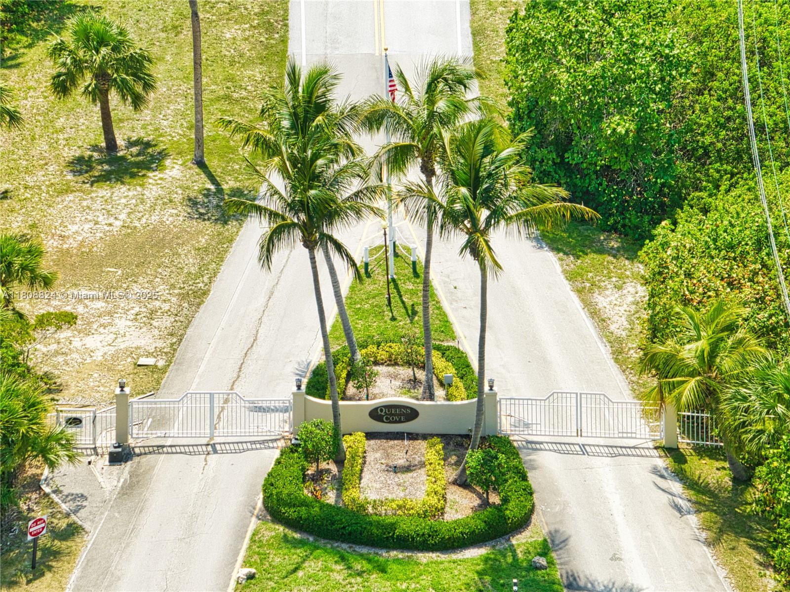 QUEEN'S COVE UNIT 1 - Land