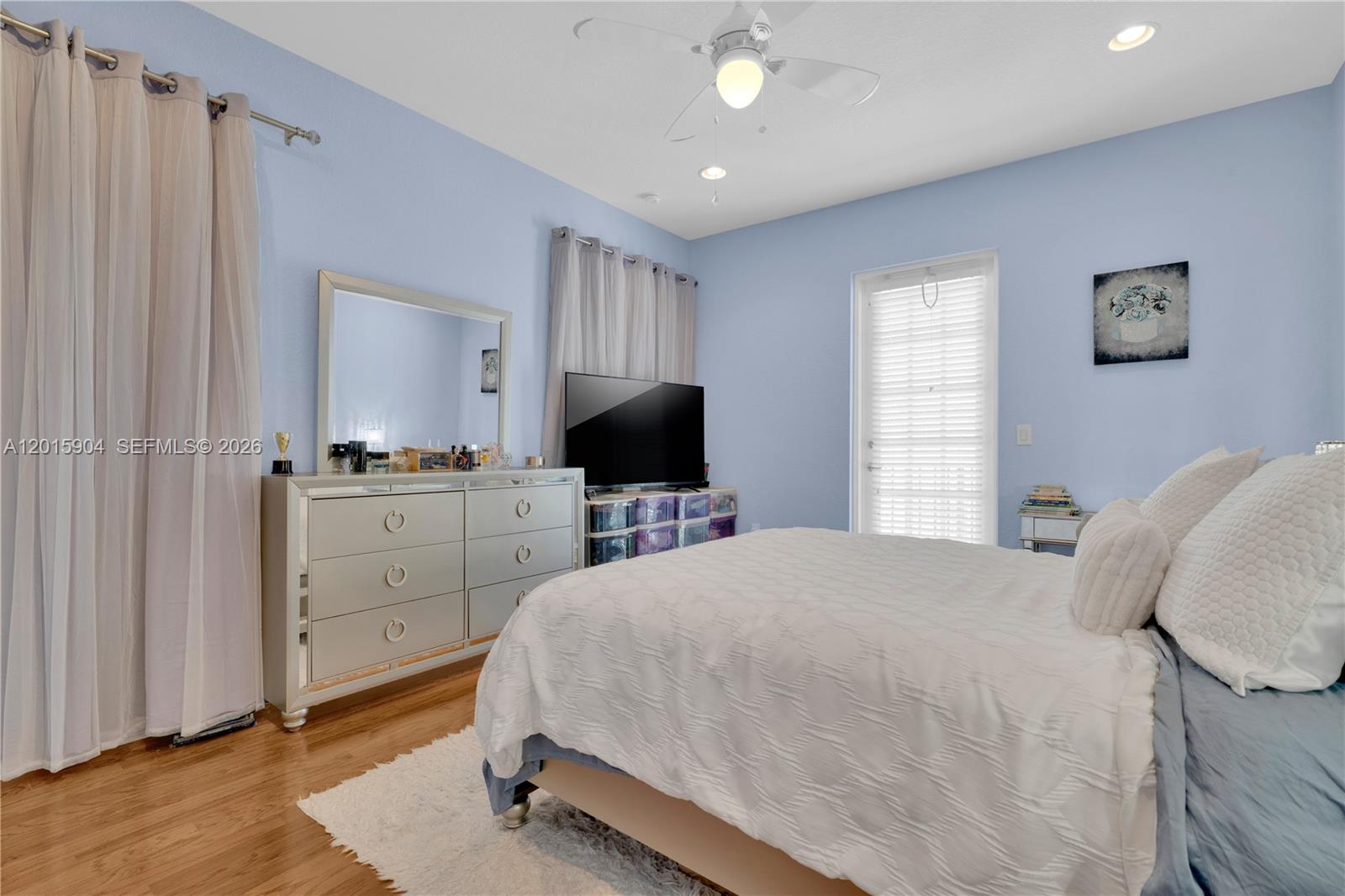 HILLSBORO ASSOCIATES PLAT - Residential