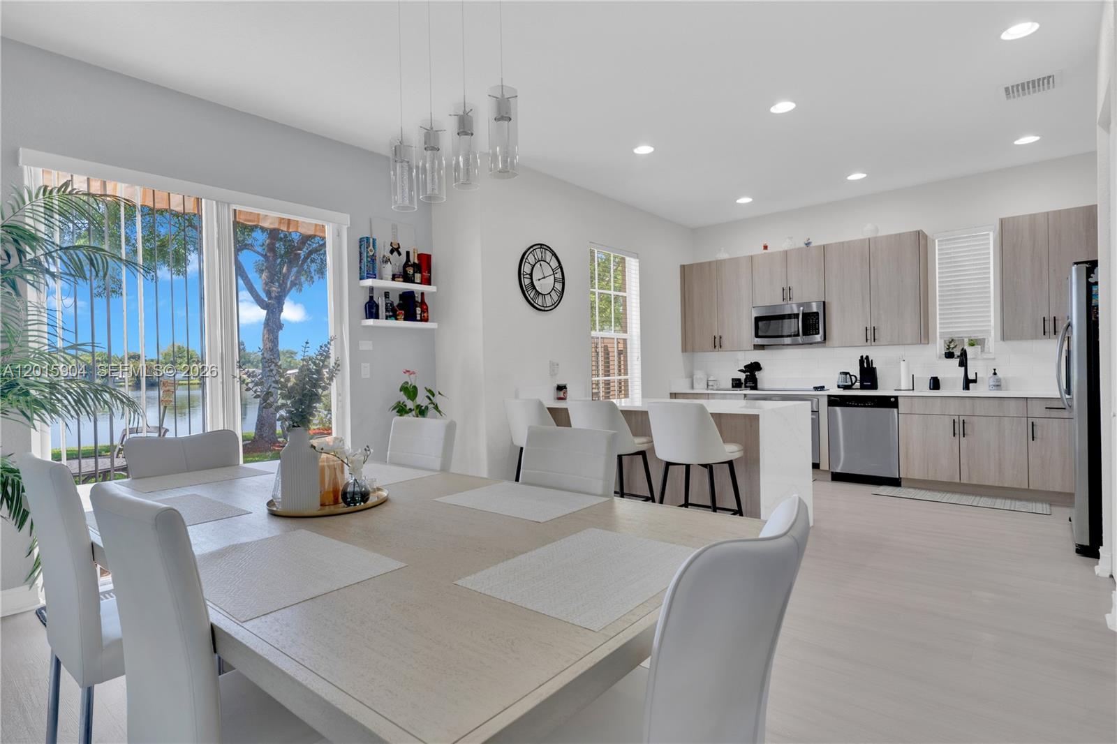 HILLSBORO ASSOCIATES PLAT - Residential