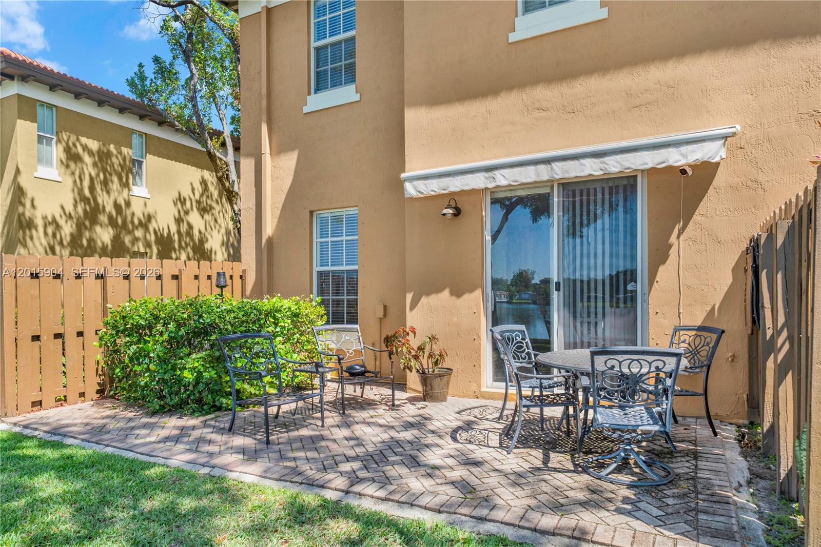 HILLSBORO ASSOCIATES PLAT - Residential