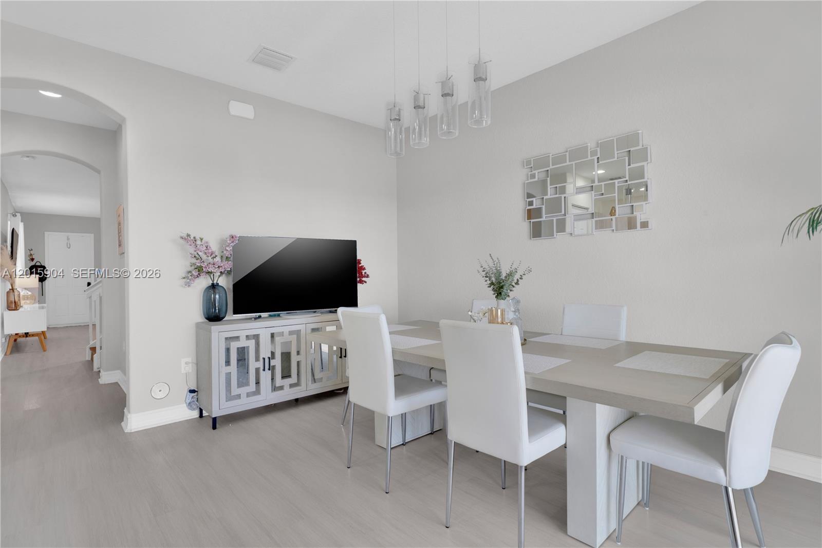 HILLSBORO ASSOCIATES PLAT - Residential