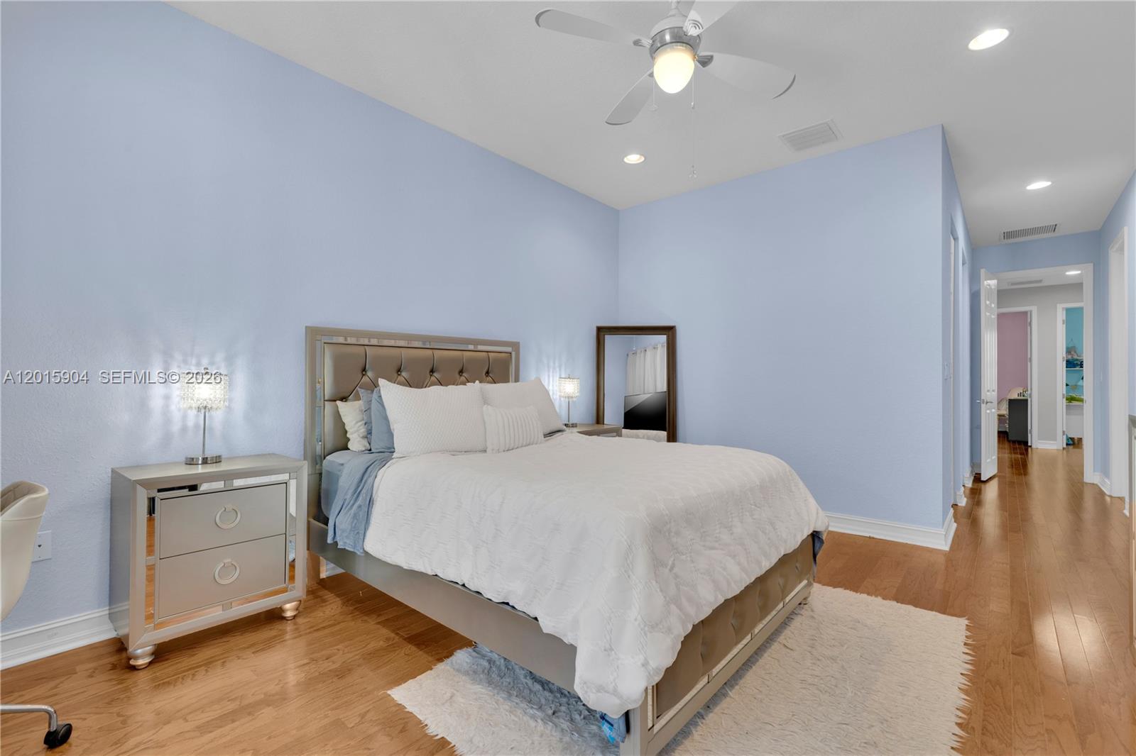 HILLSBORO ASSOCIATES PLAT - Residential