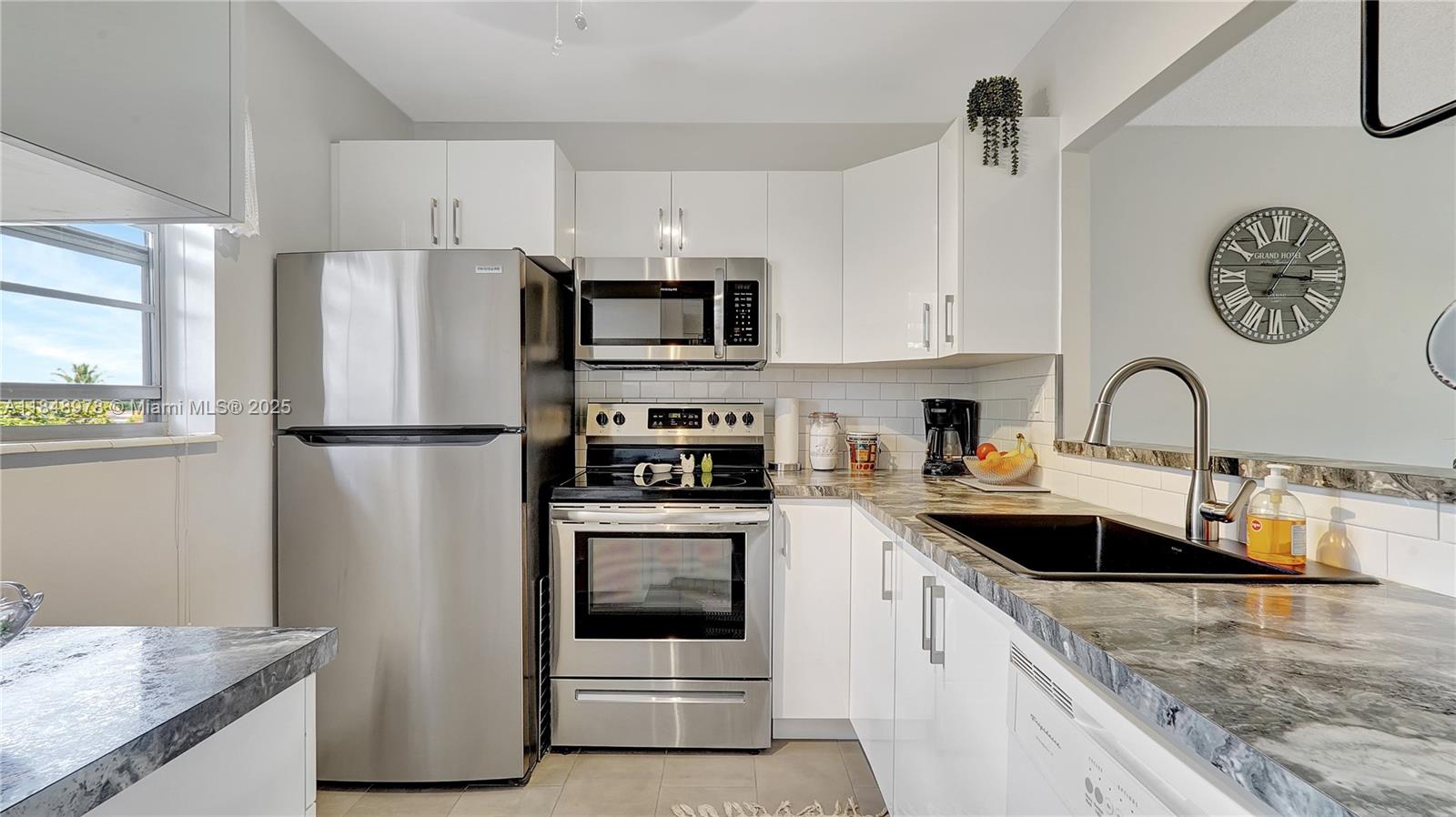 4706 NW 36th St 507
