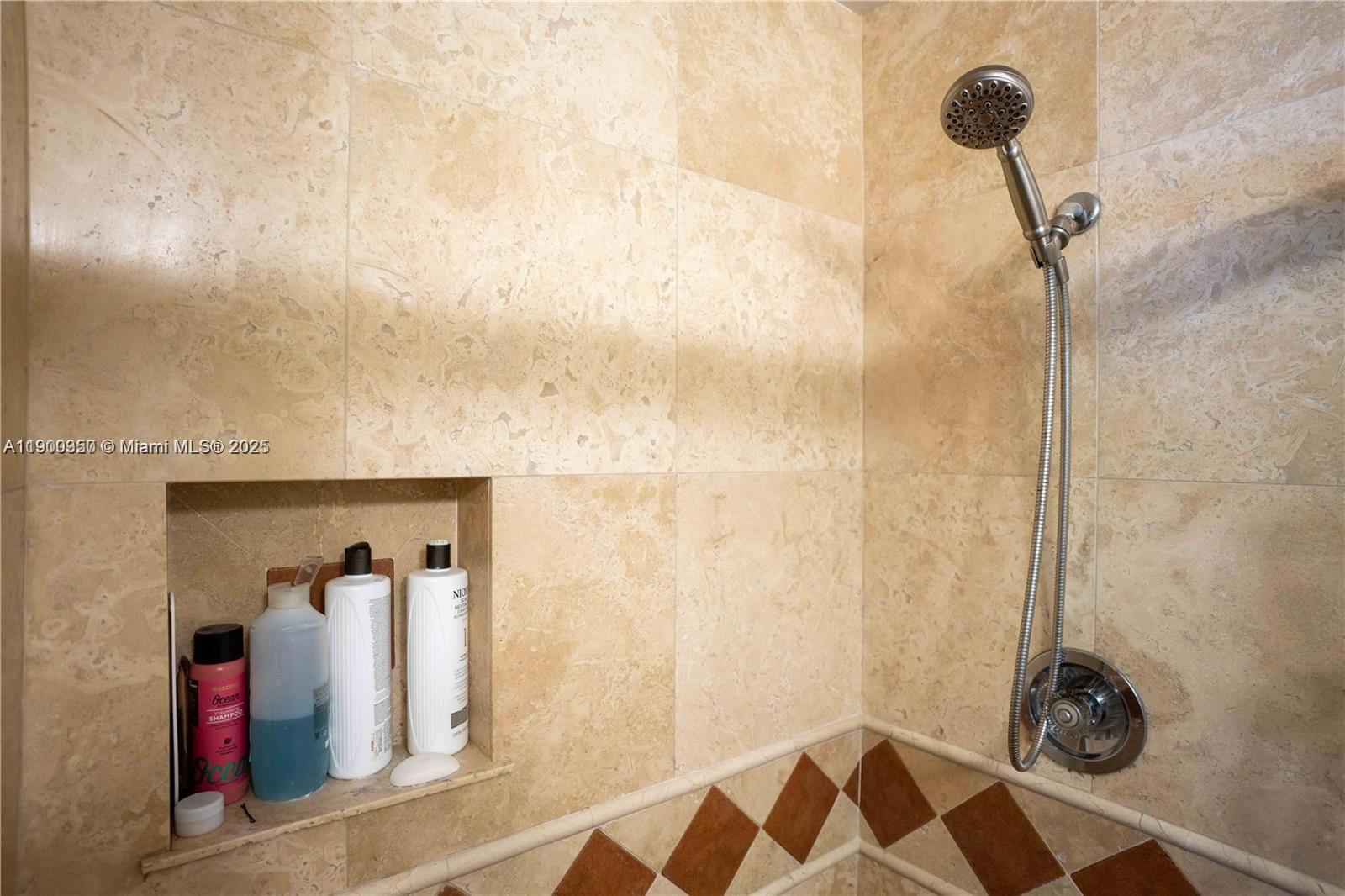 WATERSIDE VILLAGE THREE C - Residential Lease