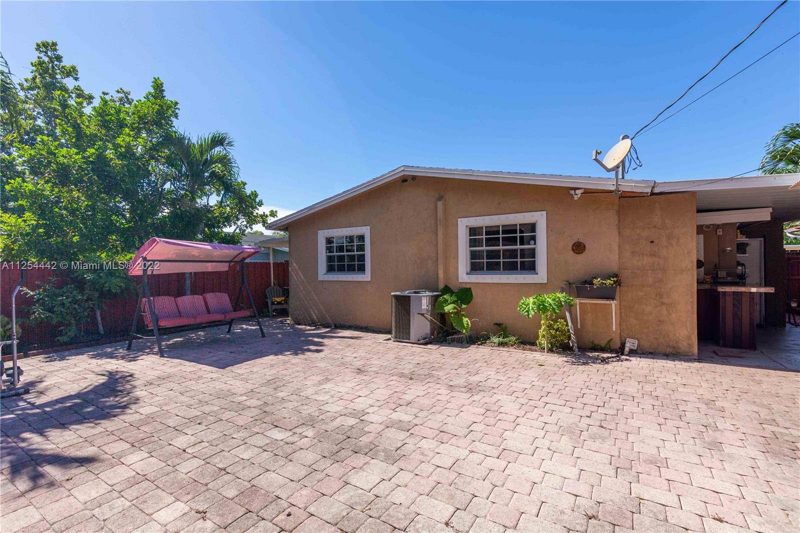 BEVERLY PARK - Residential