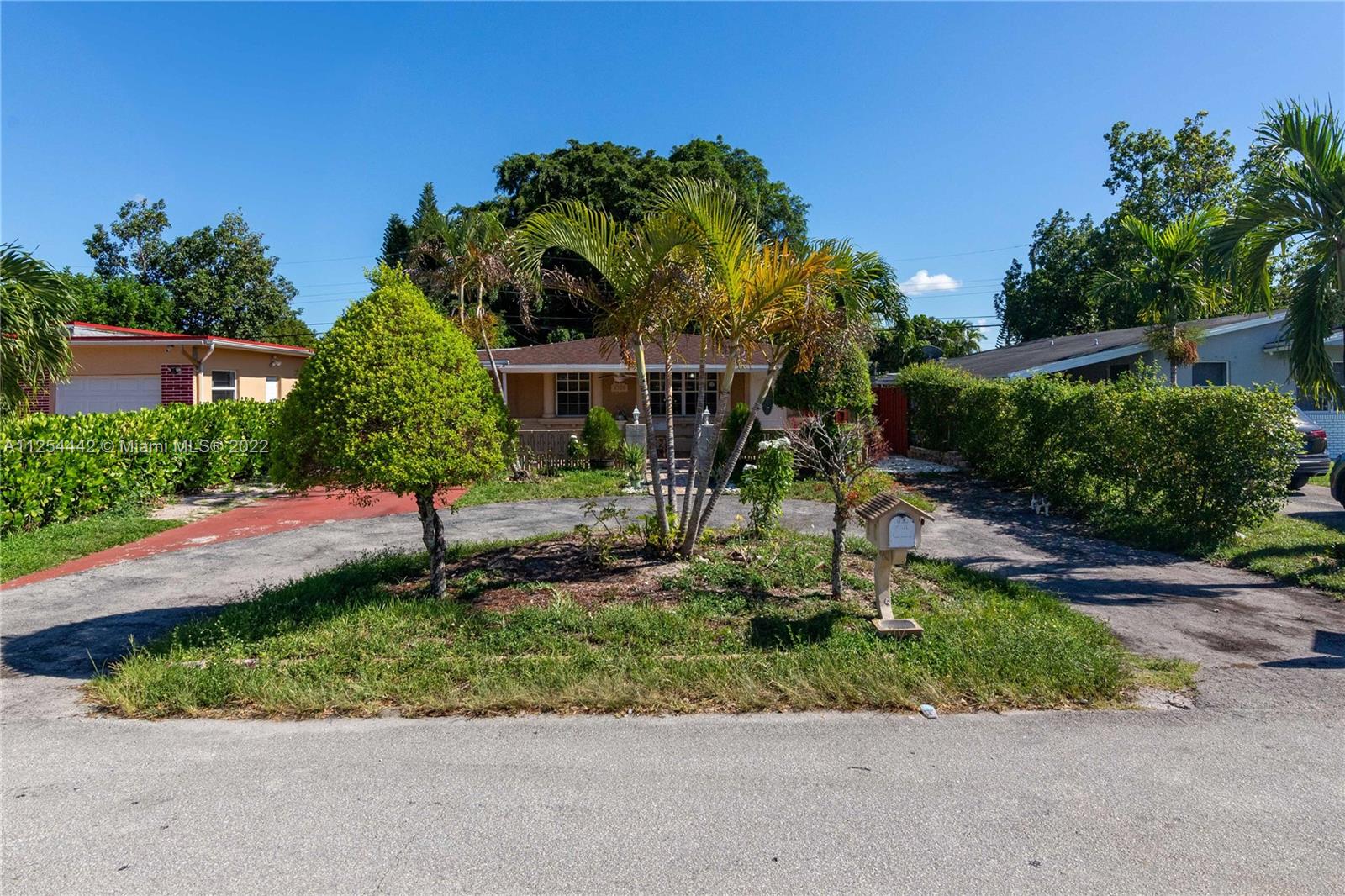 BEVERLY PARK - Residential