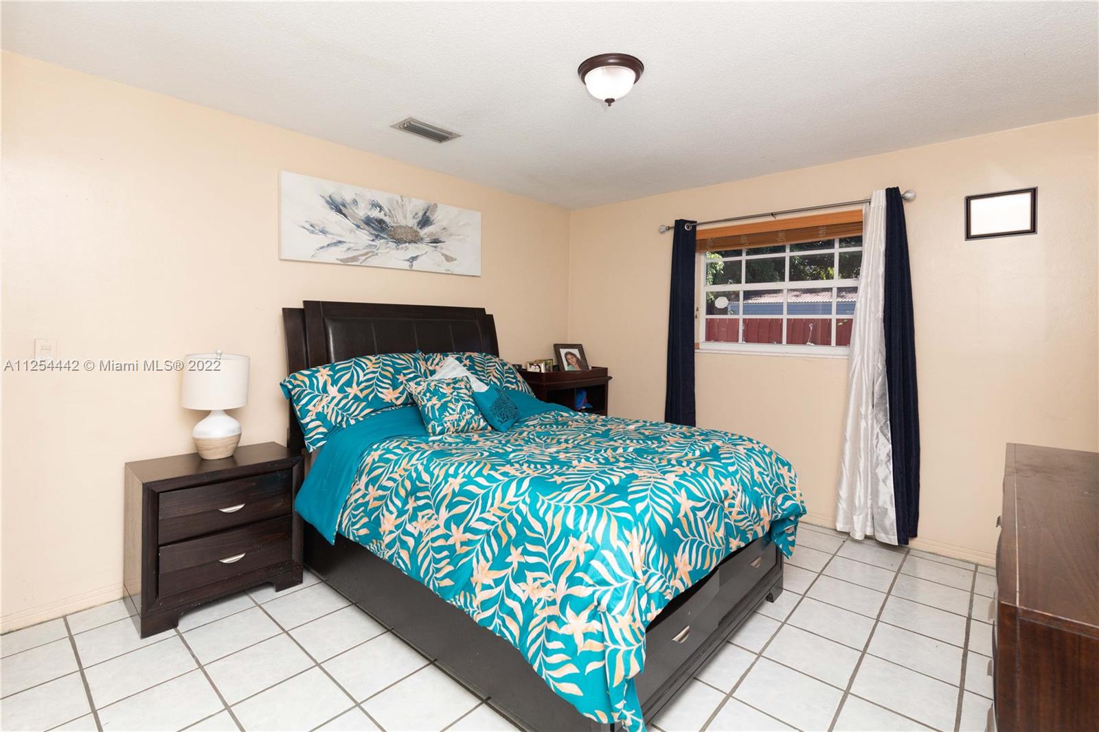 BEVERLY PARK - Residential