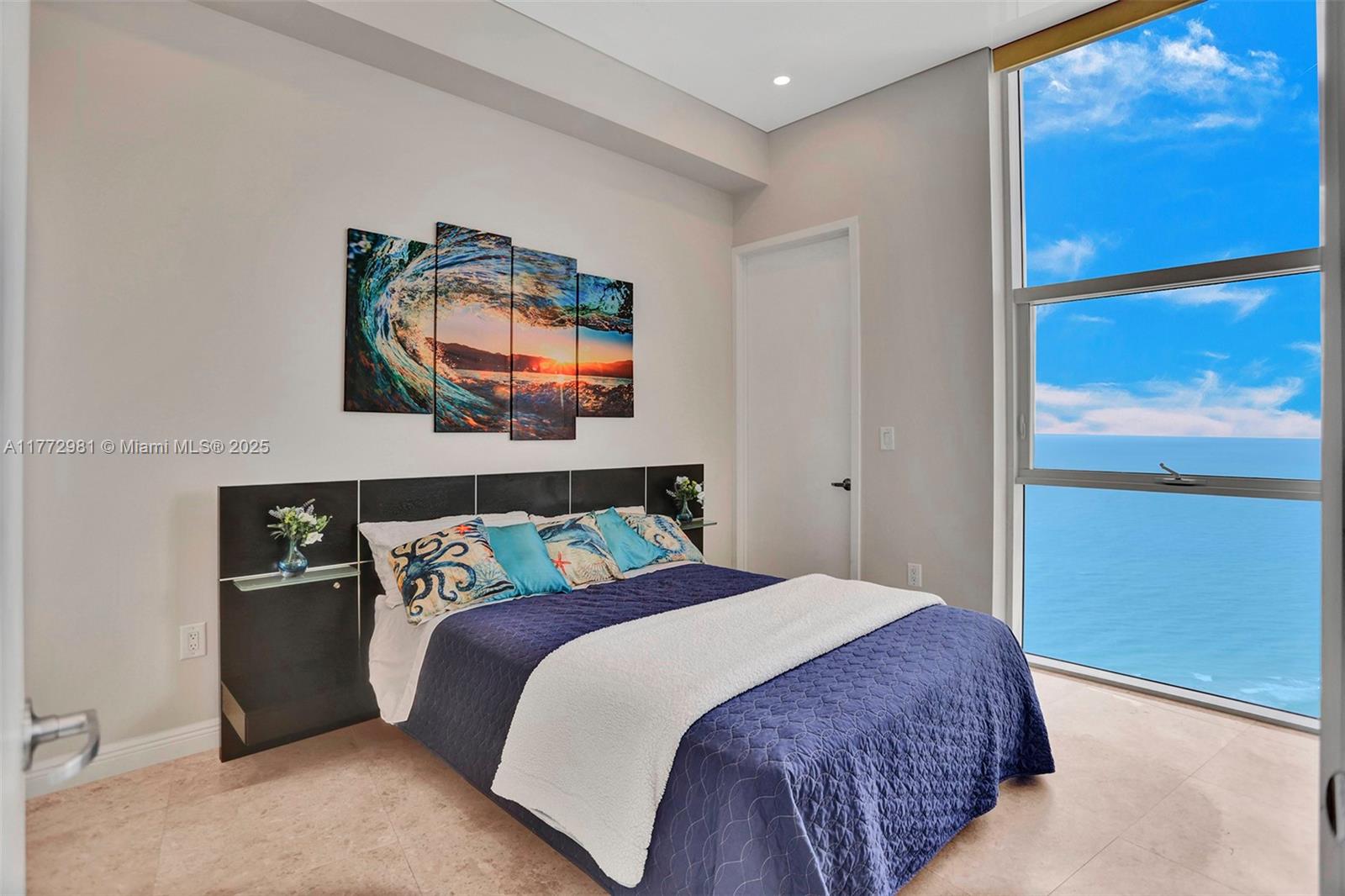 18101 Collins Ave 5104