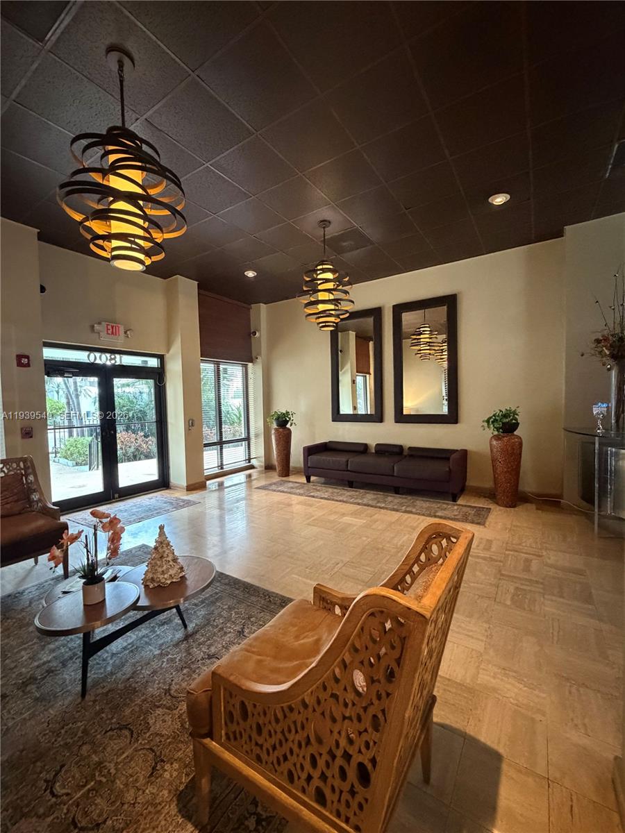 TOWER 1800 CONDO - Residential