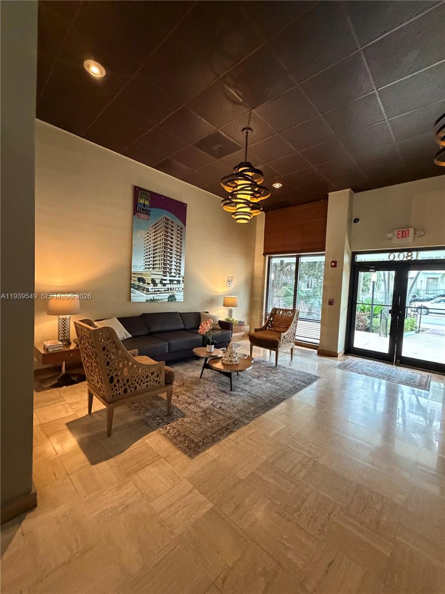 TOWER 1800 CONDO - Residential