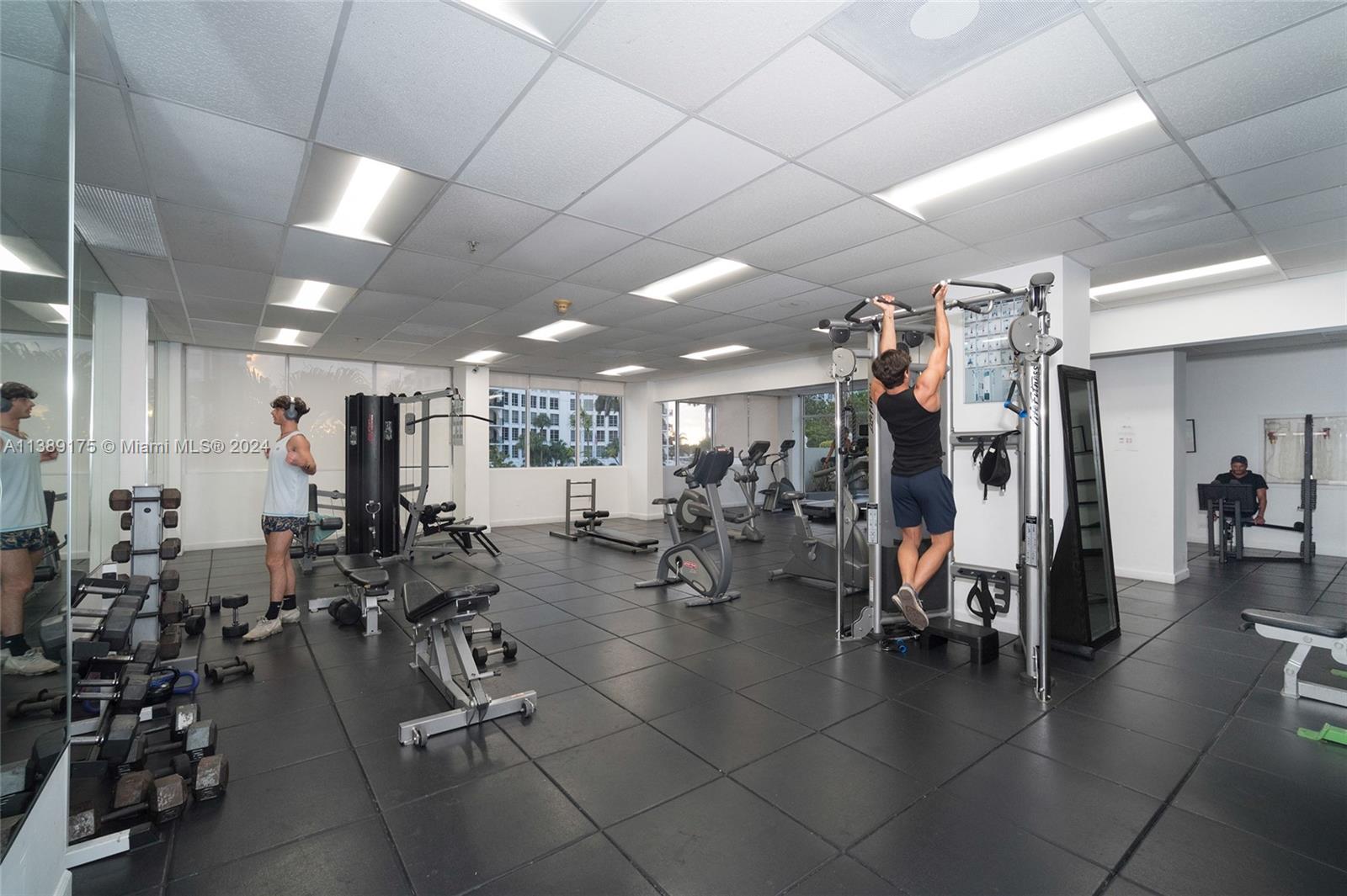 THE PAVILION CONDO - Residential Lease