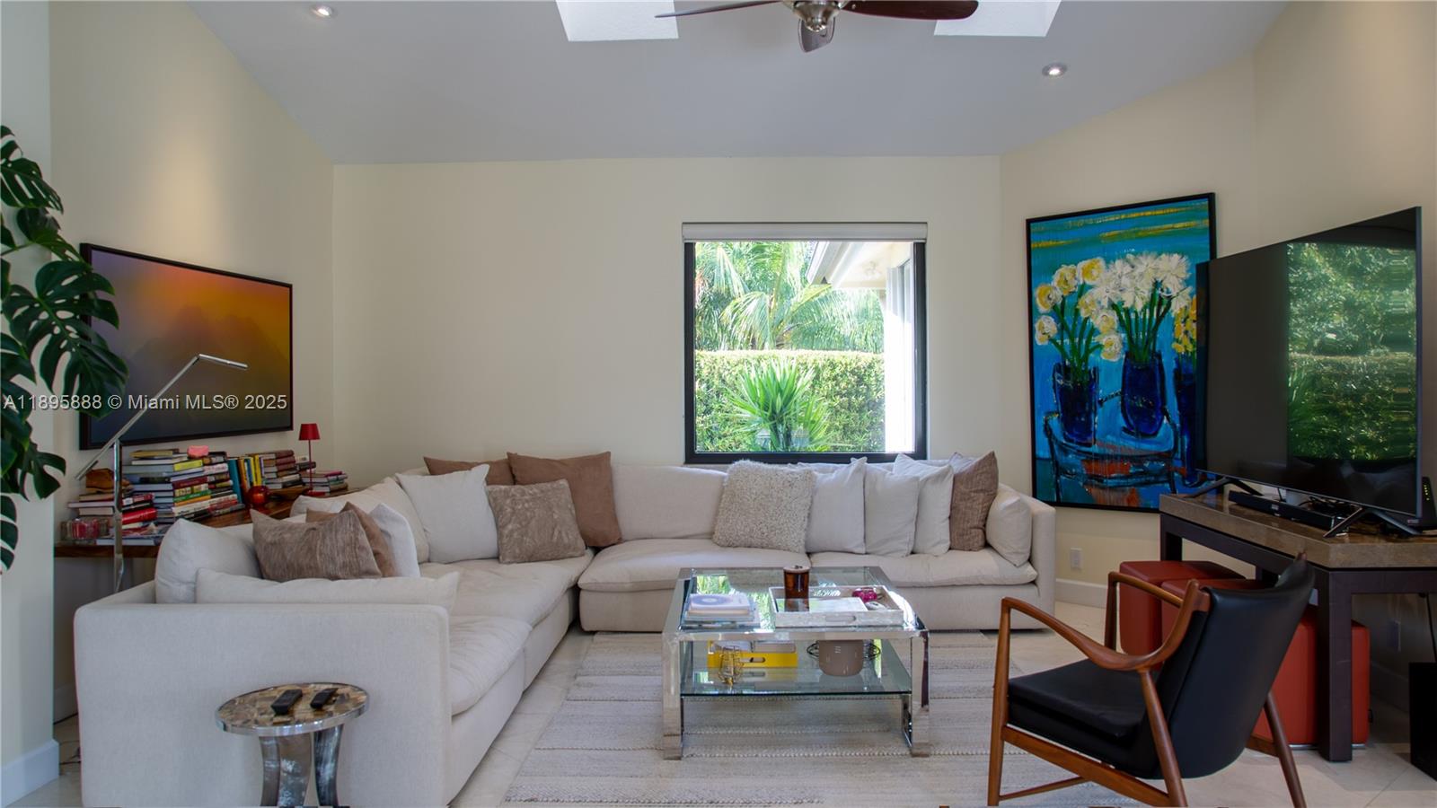 WINDMILL RANCH ESTATES - Residential Lease