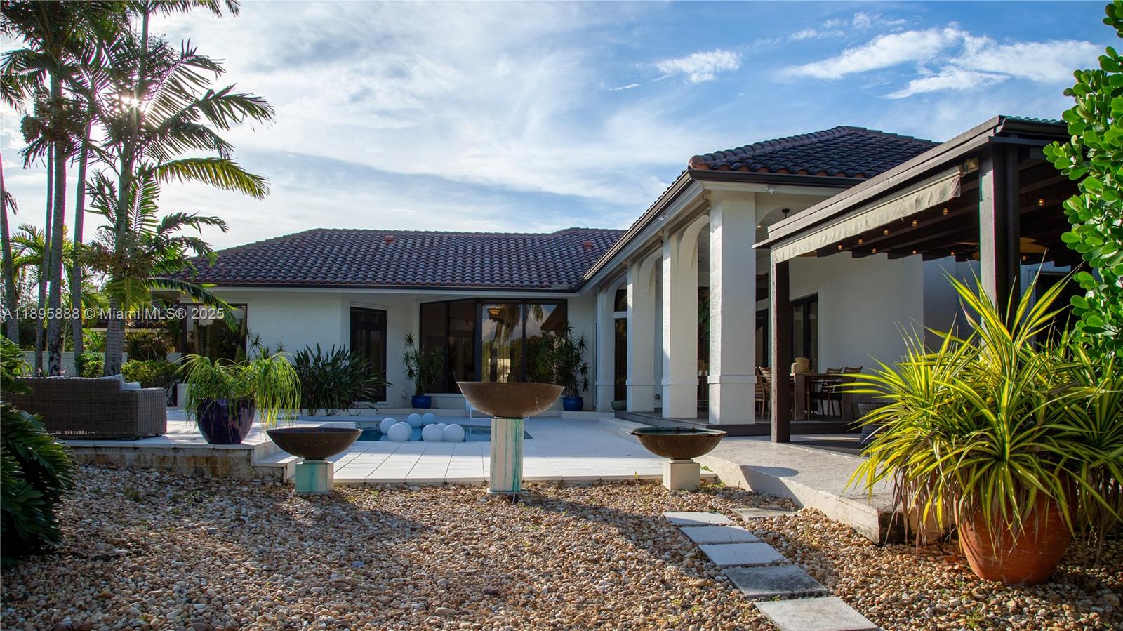 WINDMILL RANCH ESTATES - Residential Lease