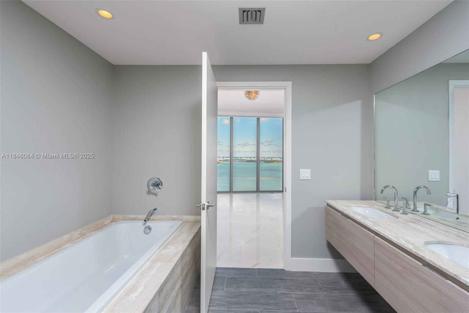 BISCAYNE BEACH CONDO - Residential