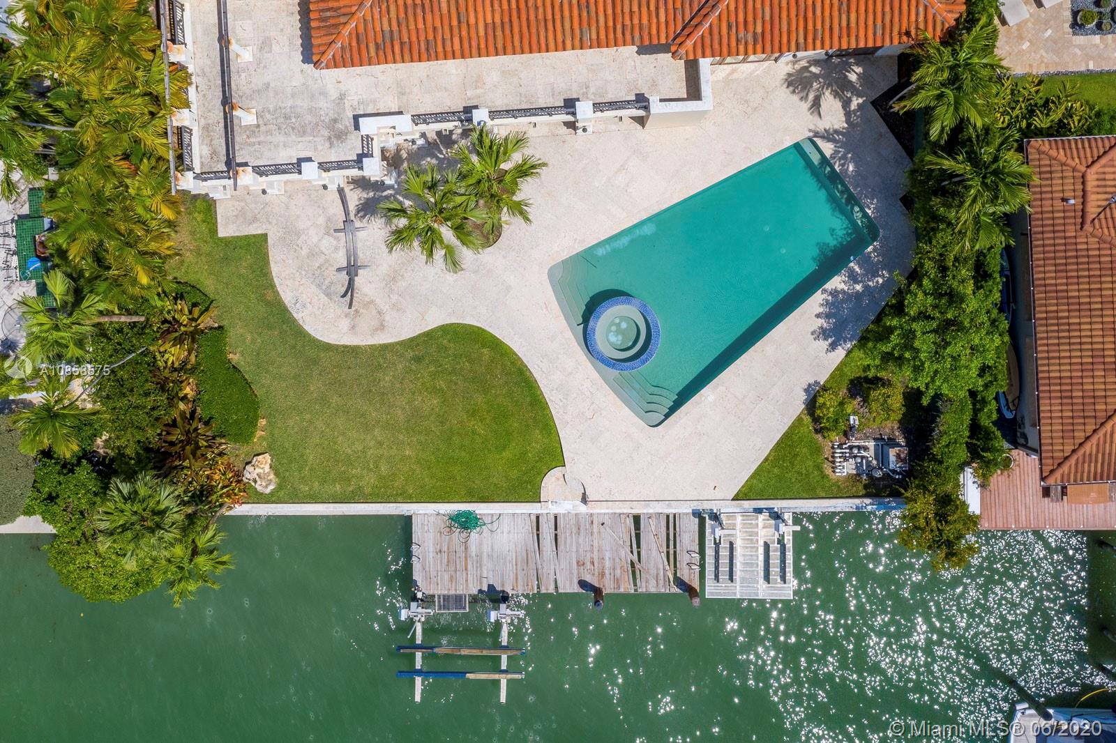 LA GORCE GOLF SUB - Residential