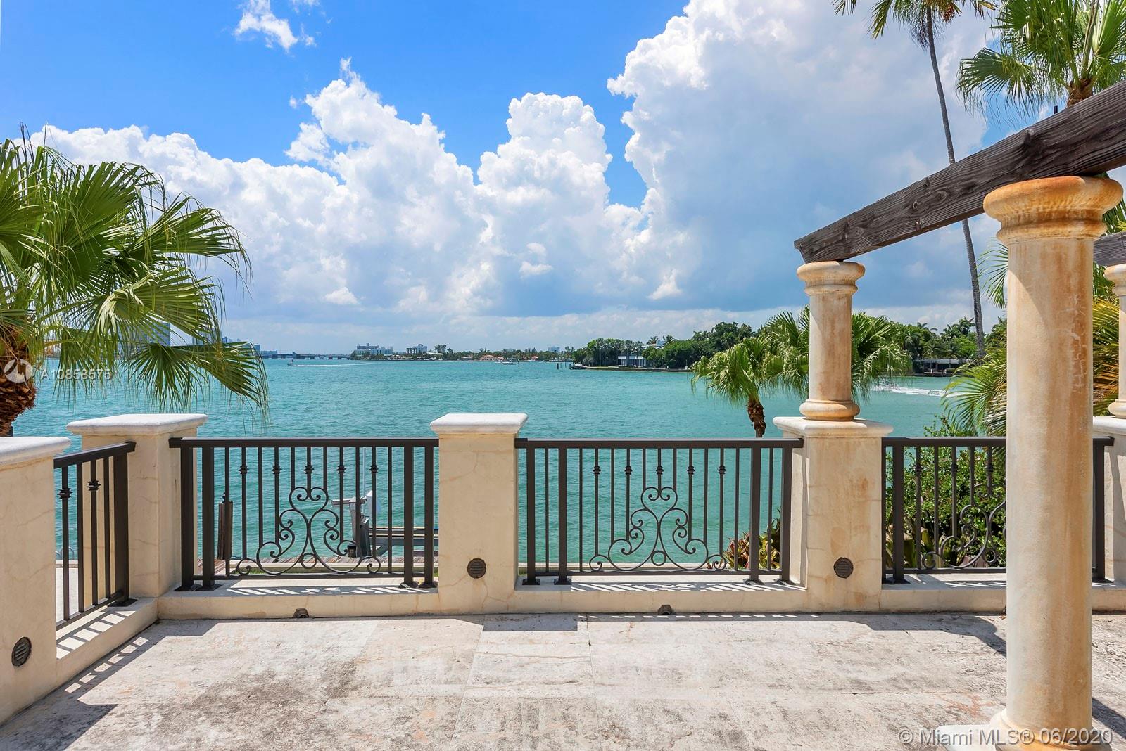 LA GORCE GOLF SUB - Residential