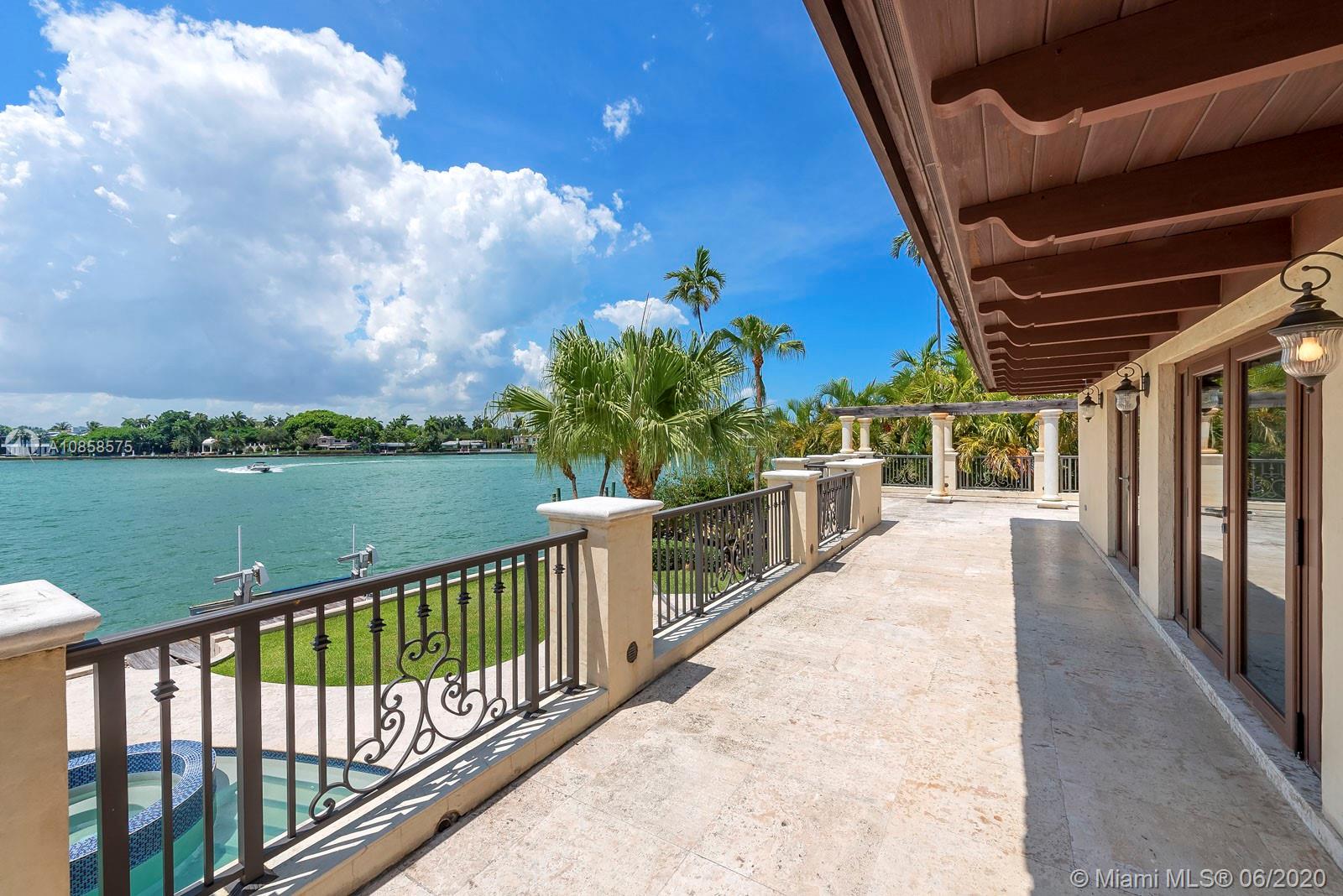 LA GORCE GOLF SUB - Residential