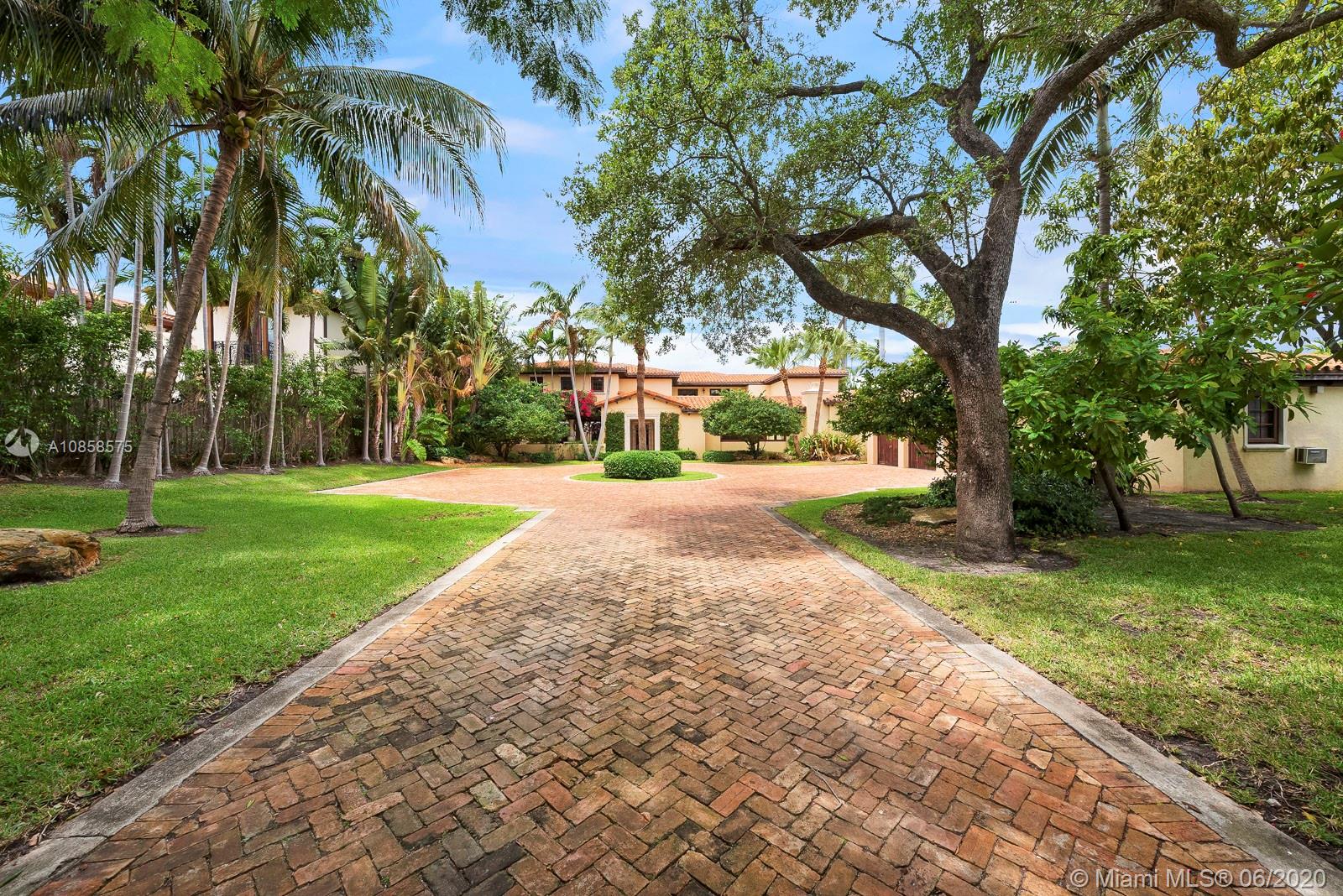 LA GORCE GOLF SUB - Residential