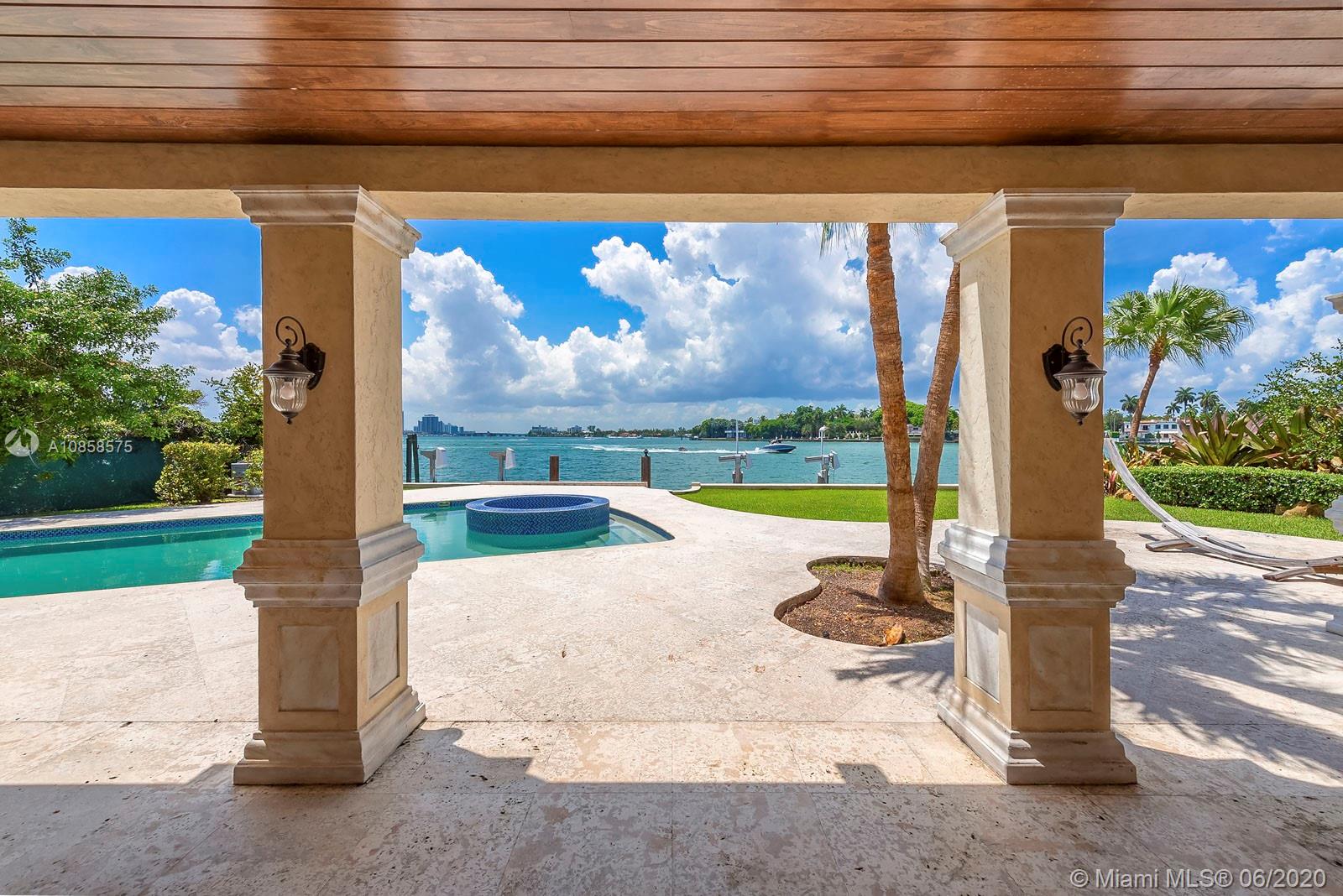 LA GORCE GOLF SUB - Residential