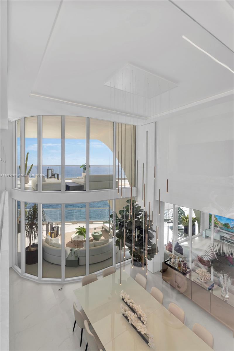 JADE SIGNATURE CONDO - Residential