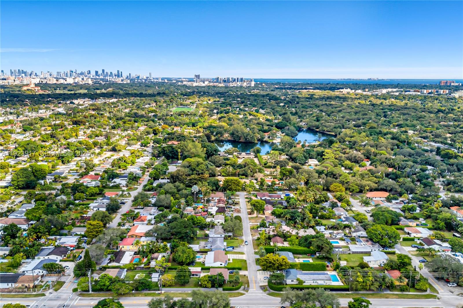 BIRD ROAD TERRACE - Residential
