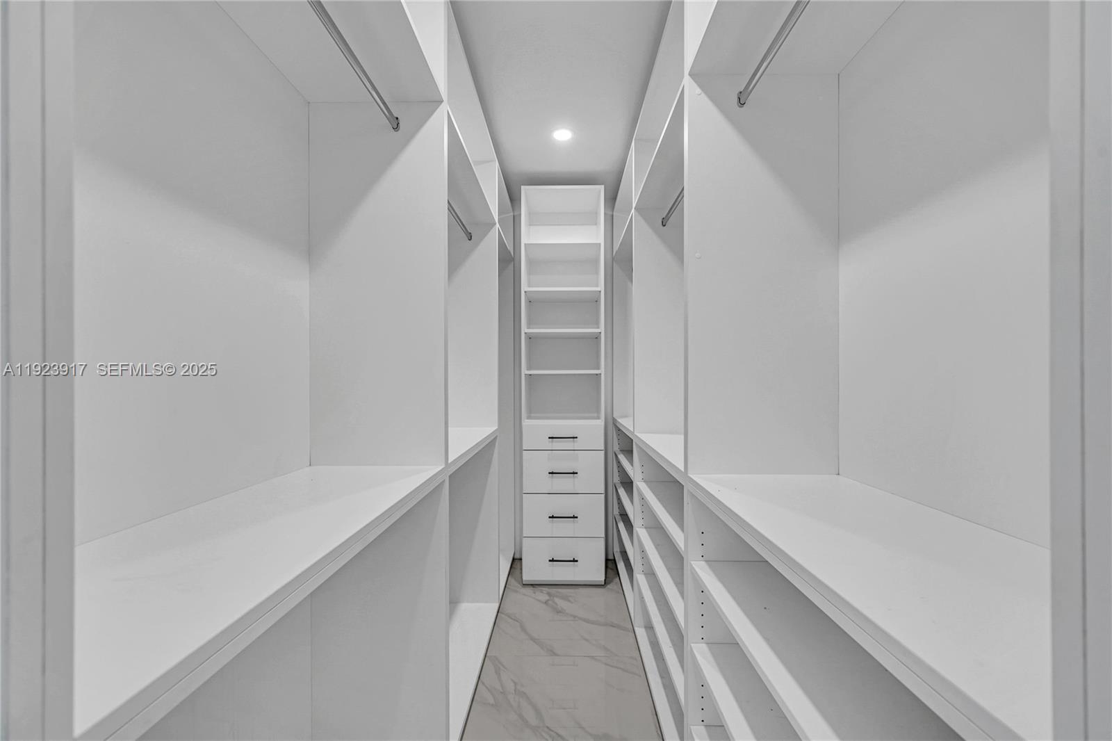 BIRD ROAD TERRACE - Residential