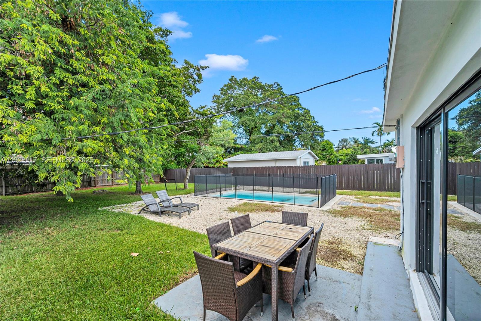 BIRD ROAD TERRACE - Residential