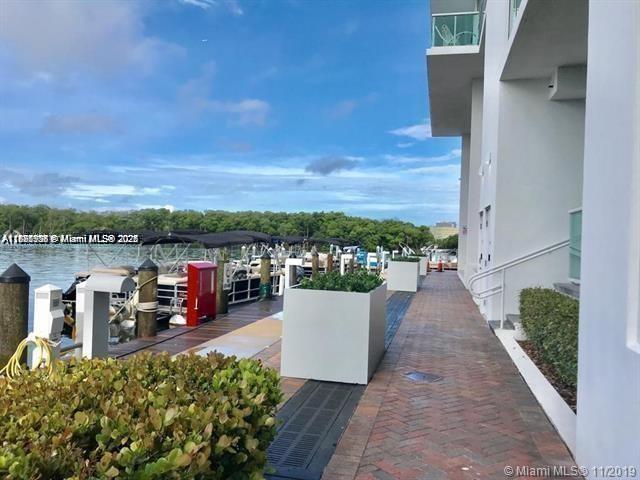 400 SUNNY ISLES CONDO EAS - Residential