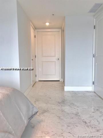 400 SUNNY ISLES CONDO EAS - Residential