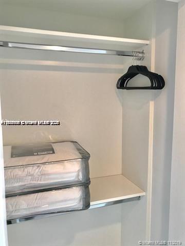 400 SUNNY ISLES CONDO EAS - Residential