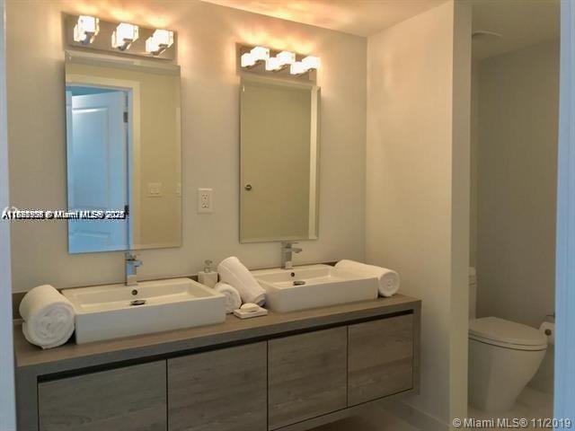 400 SUNNY ISLES CONDO EAS - Residential