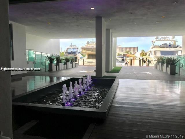 400 SUNNY ISLES CONDO EAS - Residential