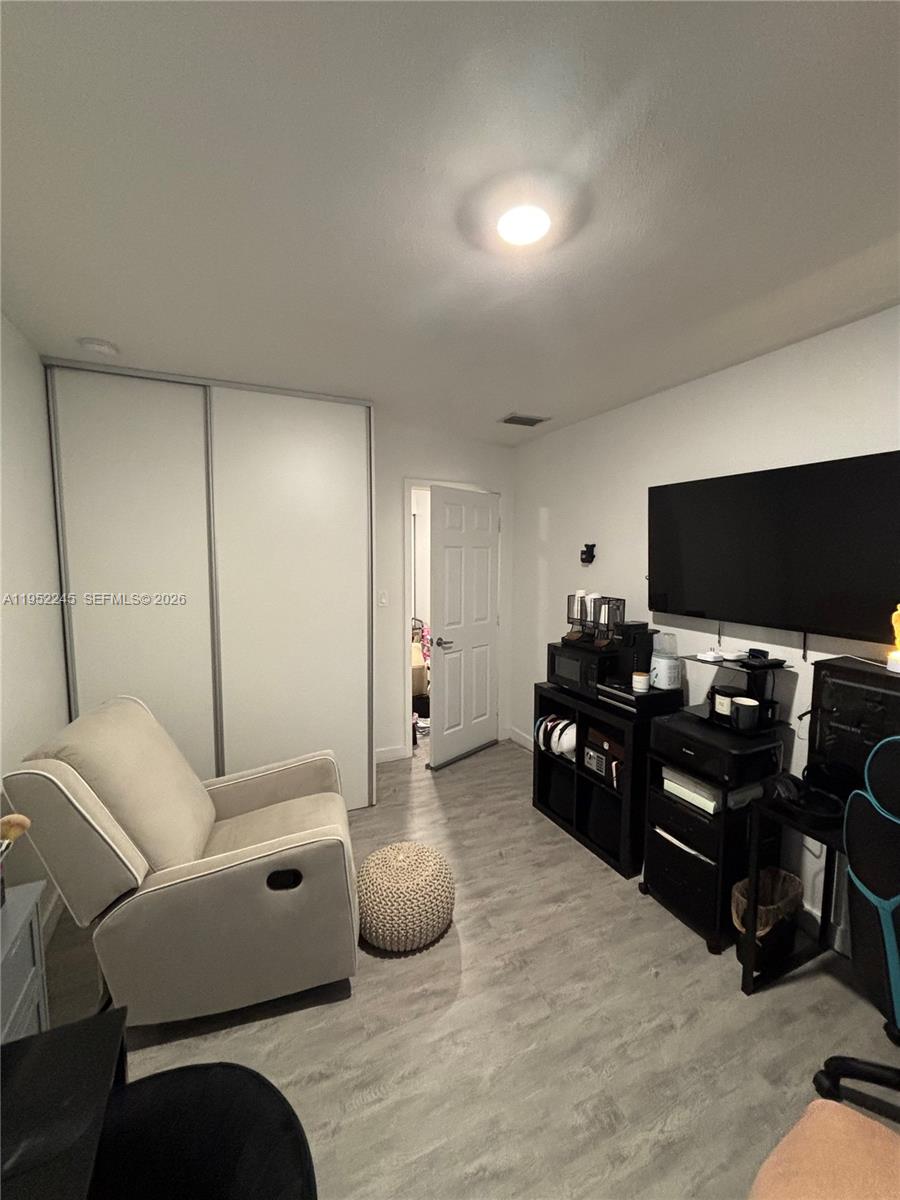 PARADISE GARDENS - Residential