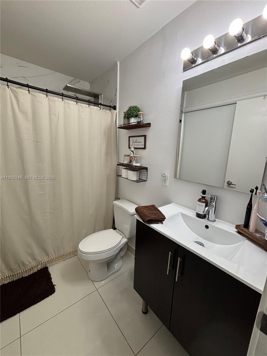 PARADISE GARDENS - Residential