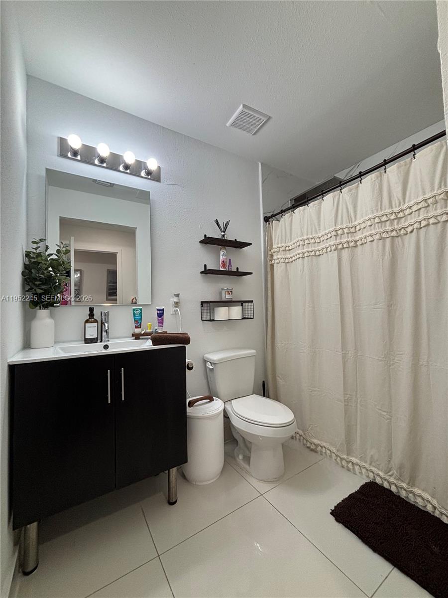 PARADISE GARDENS - Residential