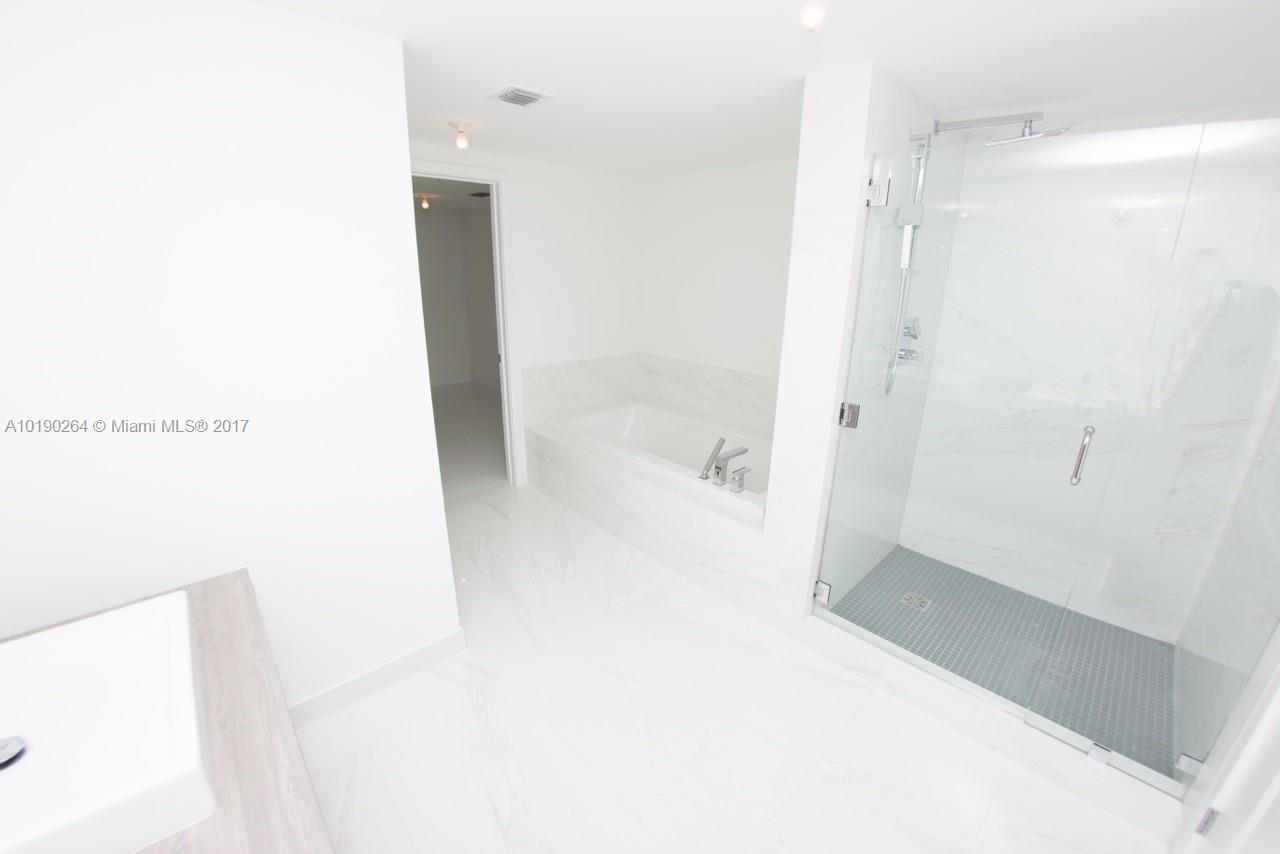 400 Sunny Isles Condo Eas - Residential Lease