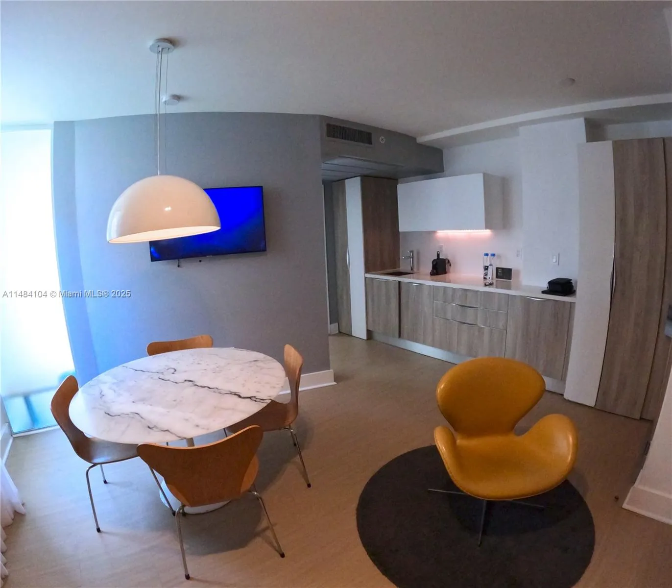 Miami Beach, Florida 33139, United States, 1 Bedroom Bedrooms, ,1 BathroomBathrooms,Residential,Active,68902