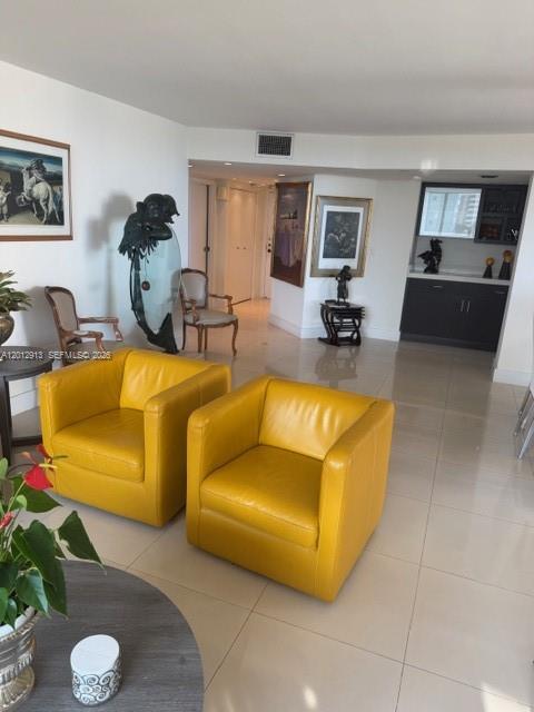 2333 Brickell Ave 812