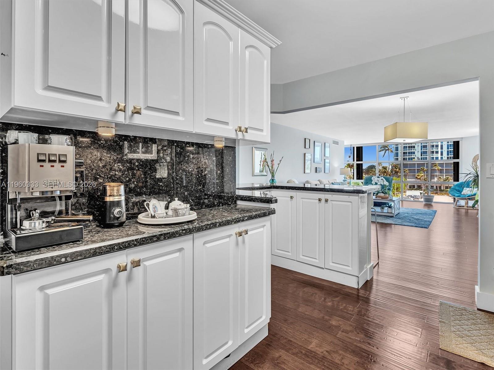 MAR DEL PLATA CONDO - Residential