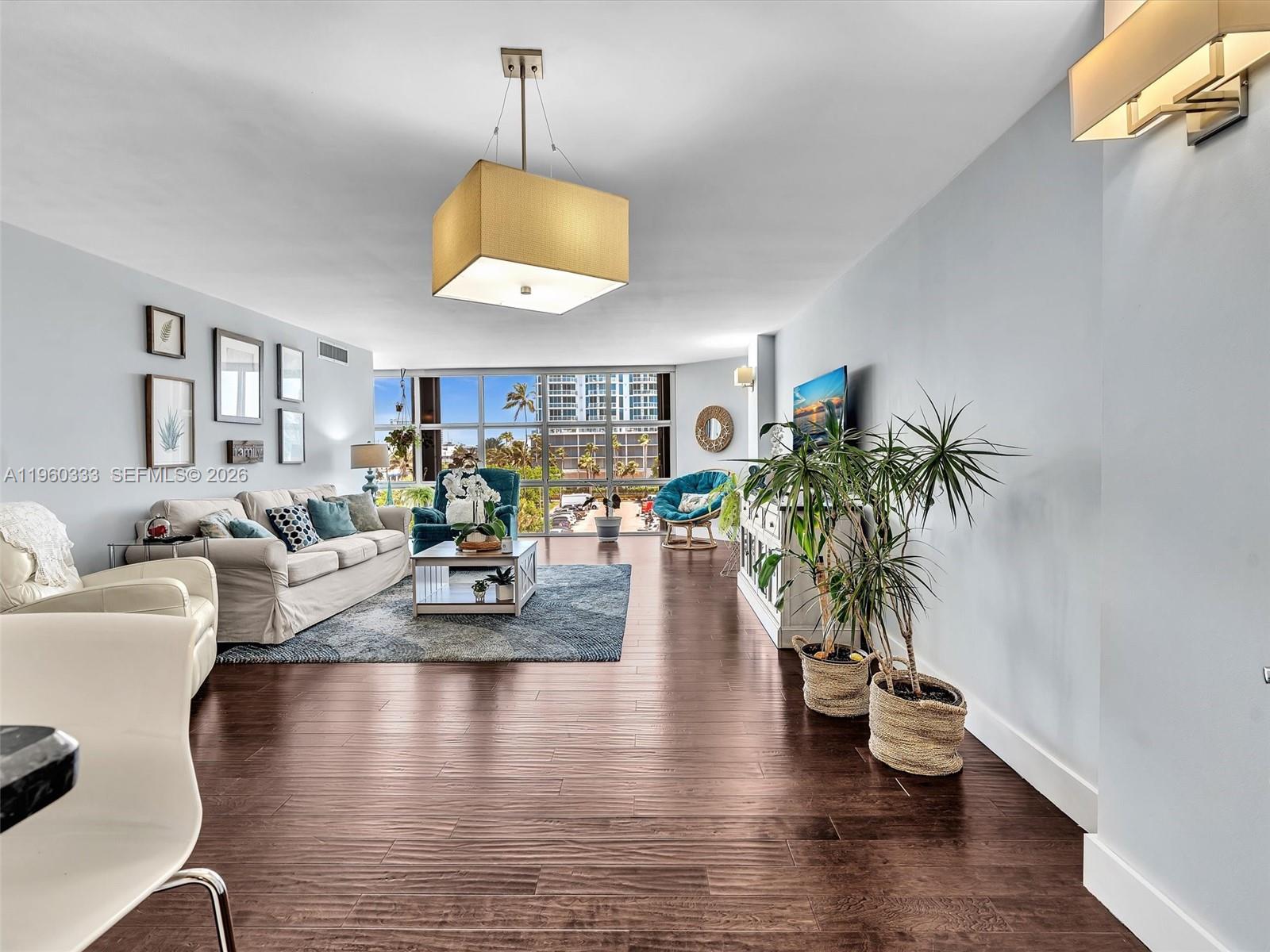 MAR DEL PLATA CONDO - Residential