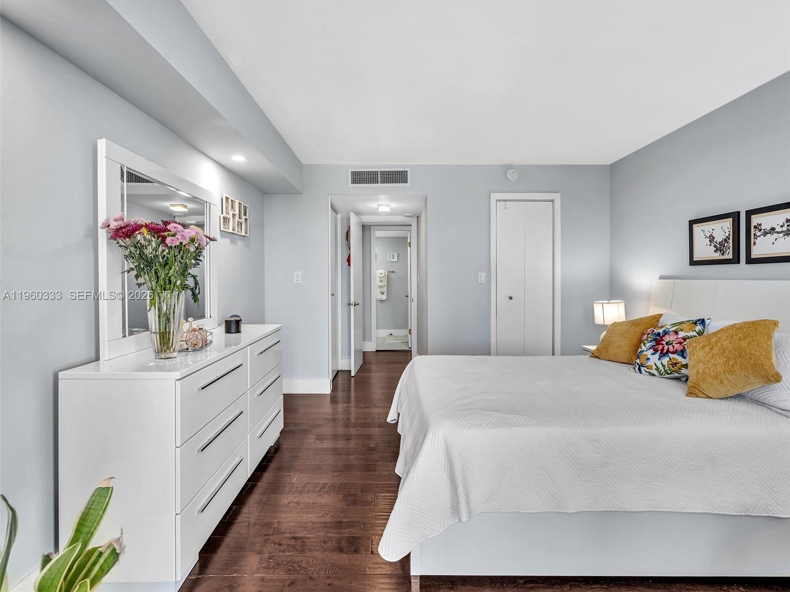 MAR DEL PLATA CONDO - Residential