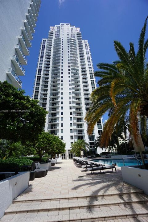 1060 Brickell Ave 1411 Miami FL 33131
