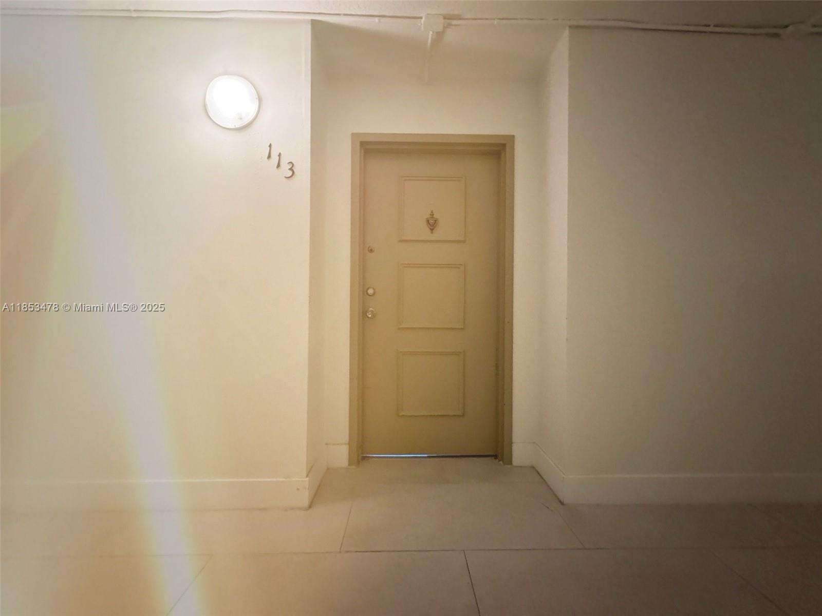 BUILDING THREE OF RACQUET - Residential Lease